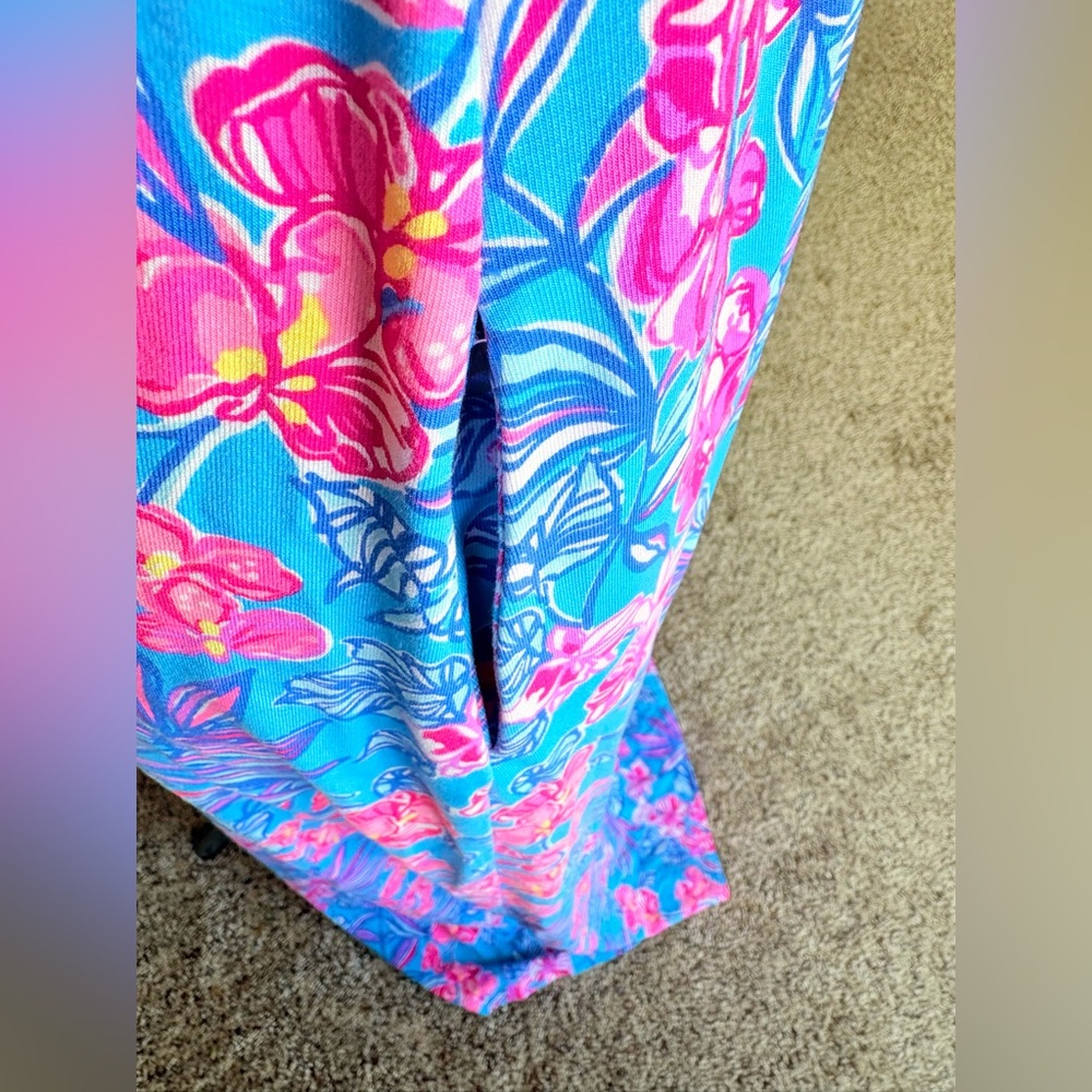 Lilly Pulitzer Blake Maxi Dress in the Cumulus Blue Orchid Oasis - Picture 4 of 5
